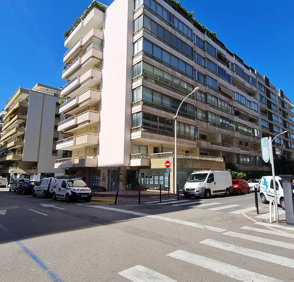 Happy Stay Cannes - 2 Terraces - 1Min To The Beach 0*,  France