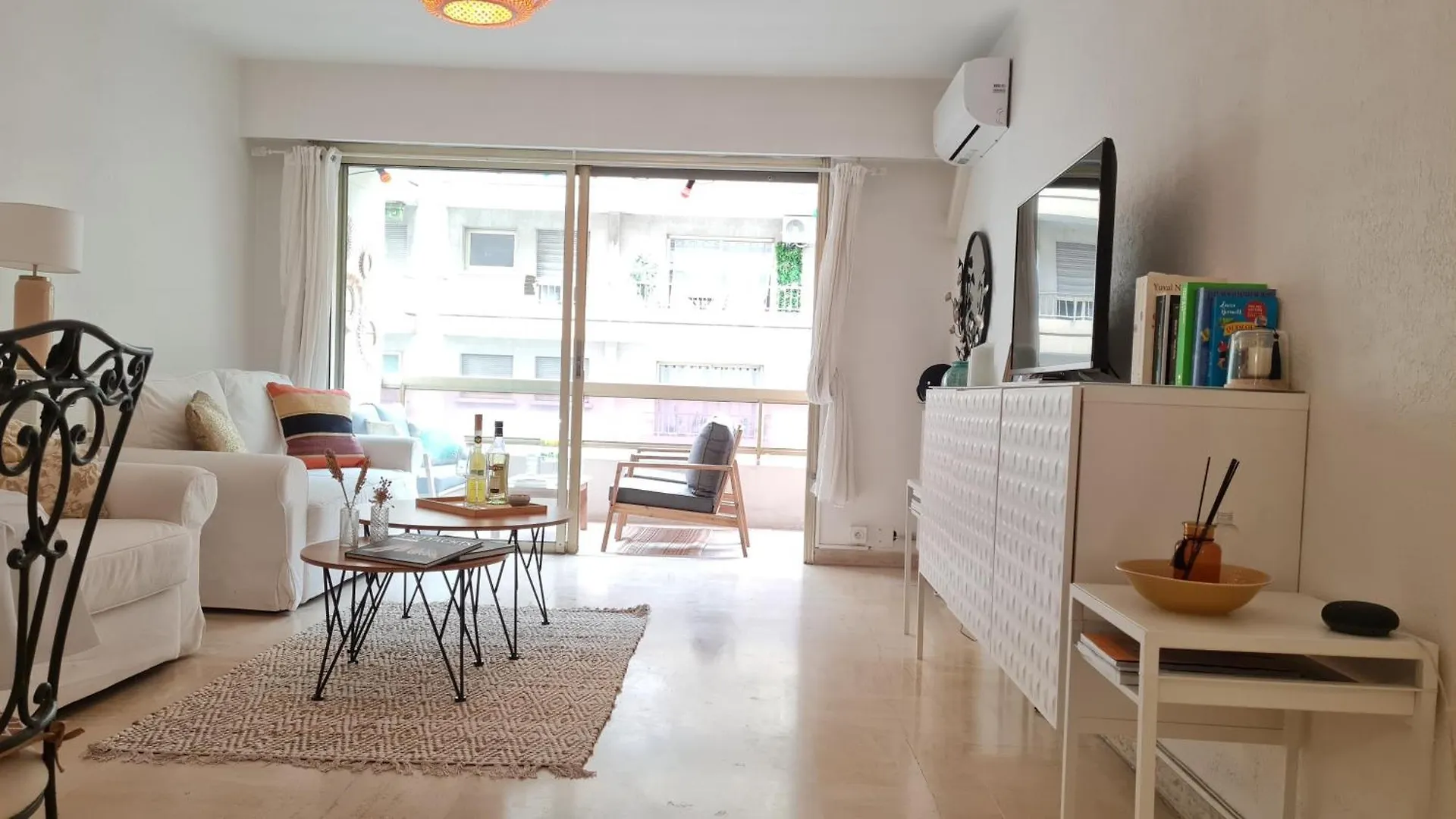 Happy Stay Cannes - 2 Terraces - 1Min To The Beach Apartment